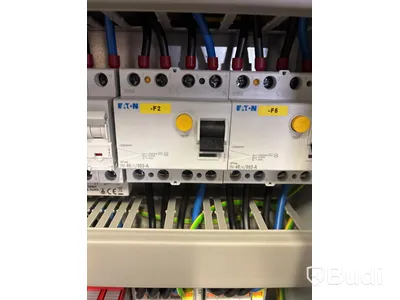 Wallbox Compleo Advanced Compact WM HC2, including distribution box with residual current device and fuses.