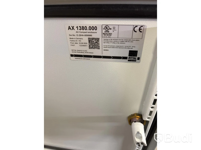 Wallbox Compleo Advanced Compact WM HC2, including distribution box with residual current device and fuses.