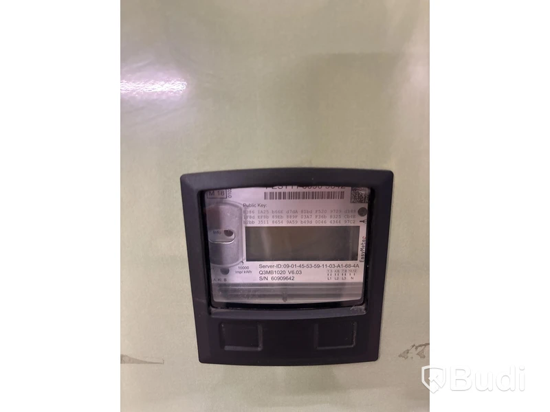 Wallbox Compleo Advanced Compact WM HC2, including distribution box with residual current device and fuses.