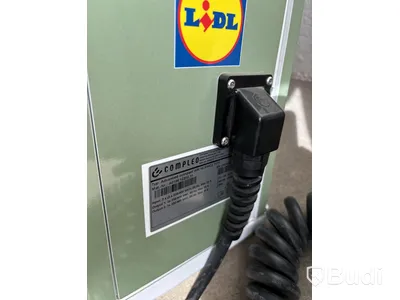 Laddbox Compleo Advanced Compact WM HC2, inkl. fördelningslåda med jordfelsbrytare och säkringar.