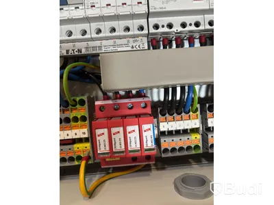 Wallbox Compleo Advanced Compact WM HC2, including distribution box with RCD and fuses.