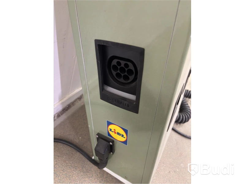 Wallbox Compleo Advanced Compact WM HC2, including distribution box with RCD and fuses.