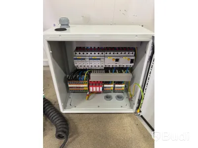 Wallbox Compleo Advanced Compact WM HC2, including distribution box with RCD and fuses.