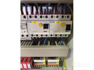 Wallbox Compleo Advanced Compact WM HC2, including distribution box with RCD and fuses.