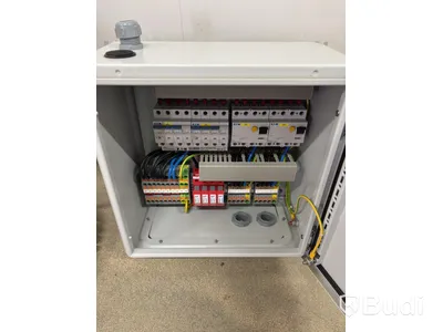 Wallbox Compleo Advanced Compact WM HC2, including distribution box with RCD and fuses.