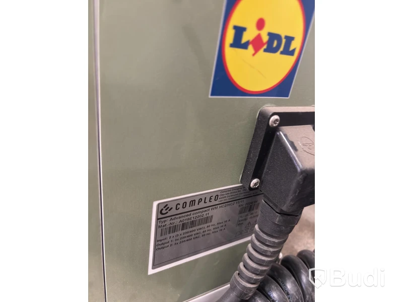Laddbox Compleo Advanced Compact WM HC2, inkl. fördelningslåda med jordfelsbrytare och säkringar.
