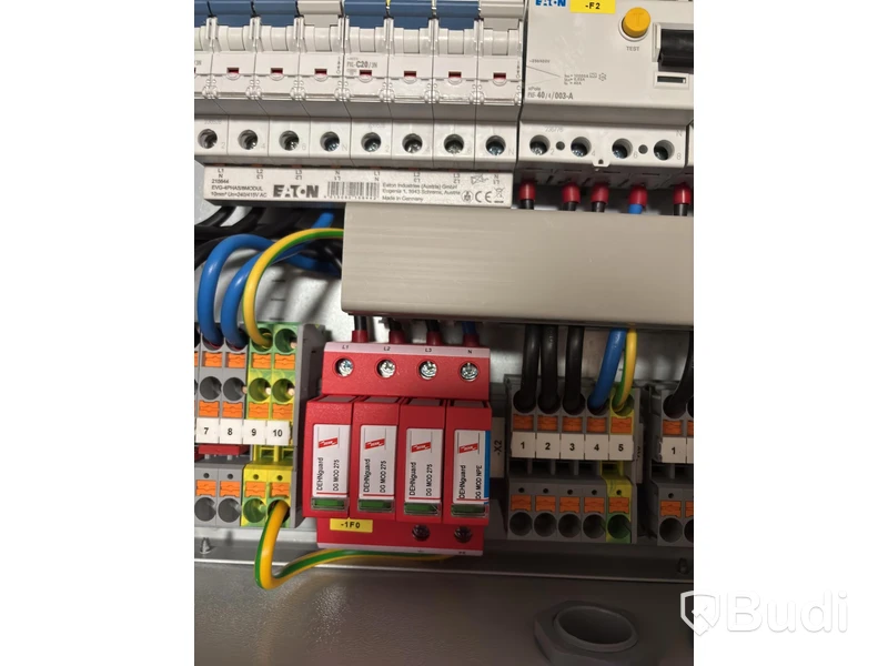 Wallbox Compleo Advanced Compact WM HC2, incl. distribution box with RCD and fuses.