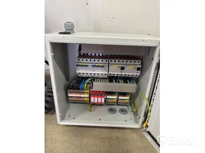 Wallbox Compleo Advanced Compact WM HC2, including distribution box with RCD and fuses.