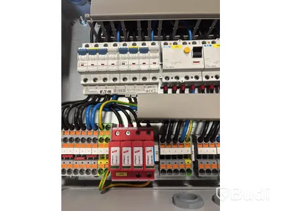 Wallbox Compleo Advanced Compact WM HC2, including distribution box with RCD and fuses.
