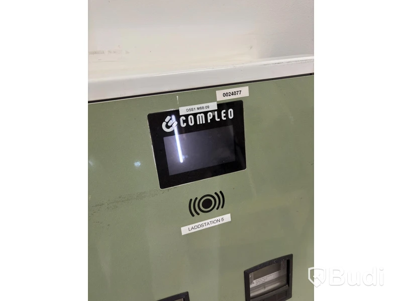 Wallbox Compleo Advanced Compact WM HC2, including distribution box with RCD and fuses.