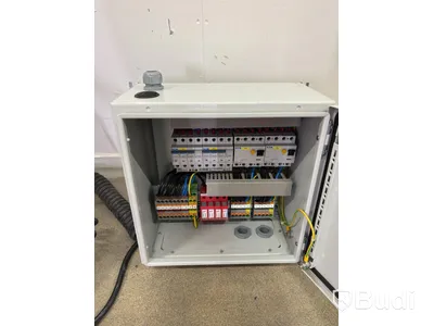 Wallbox Compleo Advanced Compact WM HC2, incl. distribution box with RCD and fuses.