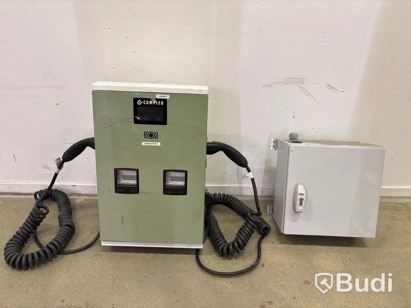 Wallbox Compleo Advanced Compact WM HC2, incl. distribution box with RCD and fuses.