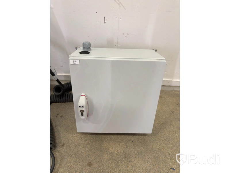 Wallbox Compleo Advanced Compact WM HC2, incl. distribution board with RCD and fuses.