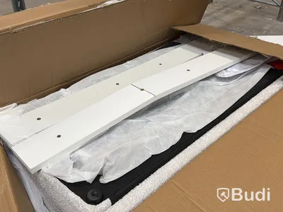 Byrå med spegel, ljust teddytyg