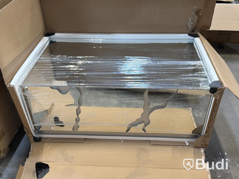 Soffbord i spegelglas/ silver