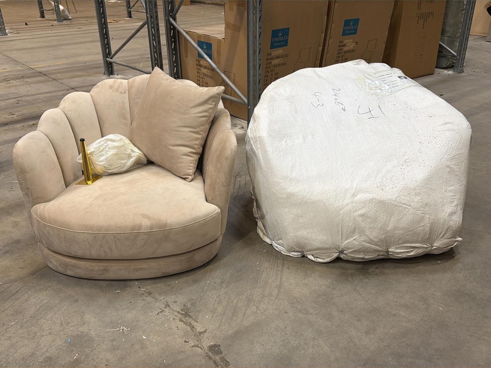 Fåtöljer, 2 st, beige sammet