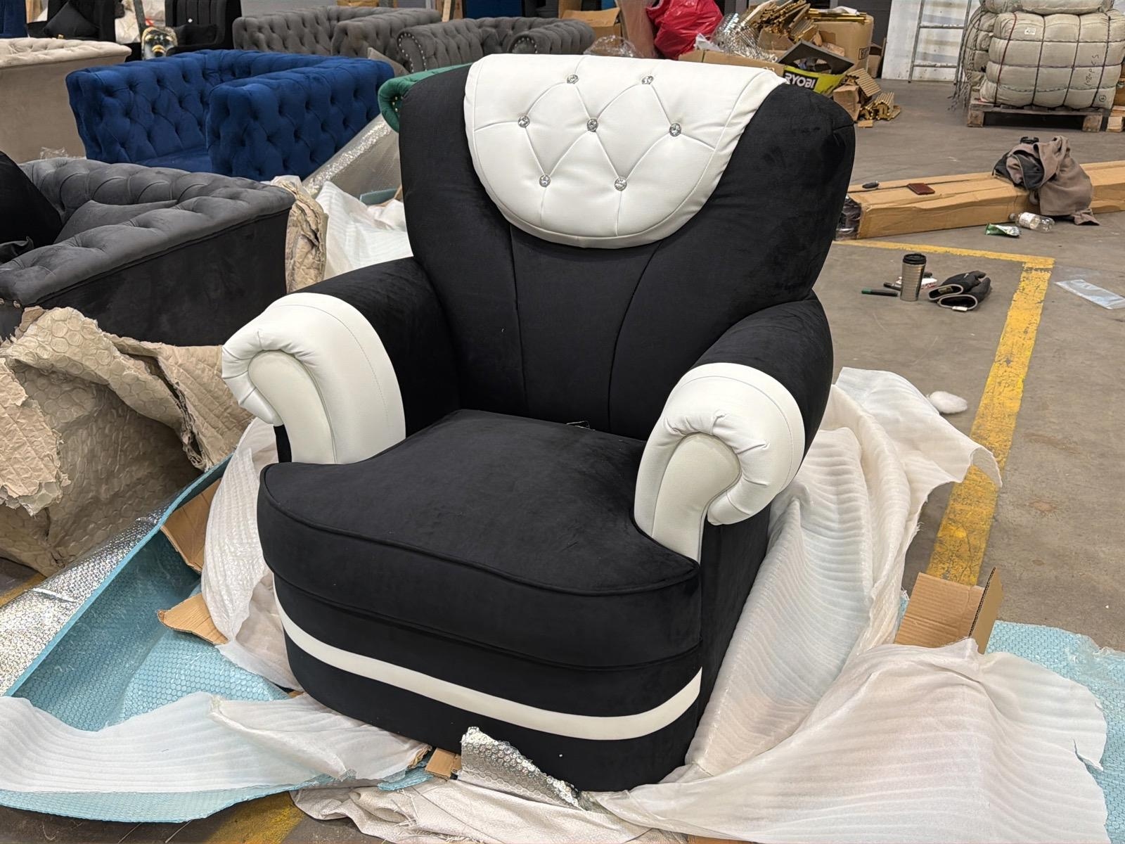 Fåtölj, svart sammet/ vitt konstläder
