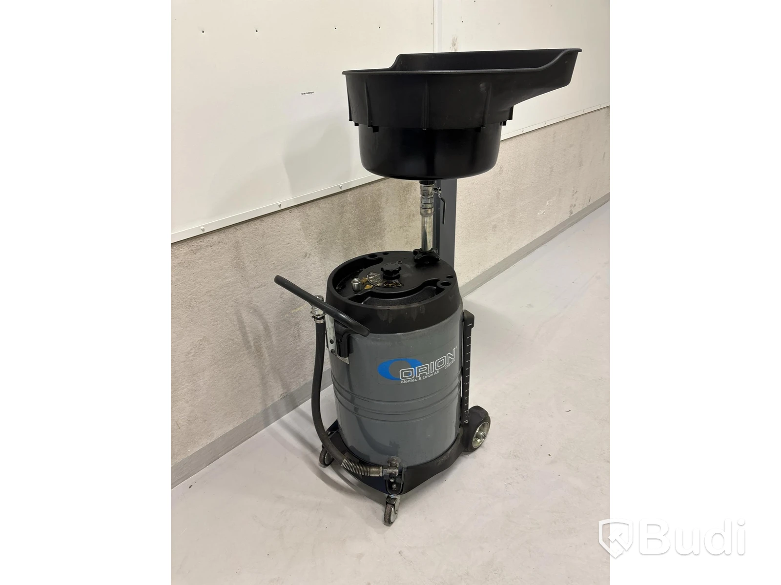 Orion Waste Oil Container