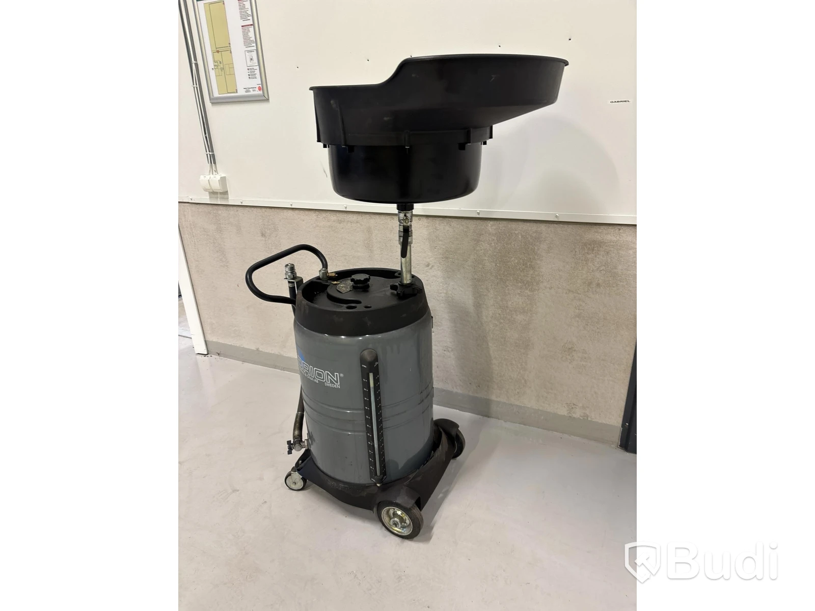 Orion Waste Oil Container