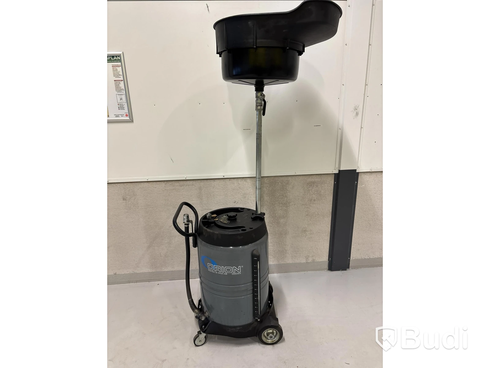 Orion Waste Oil Container