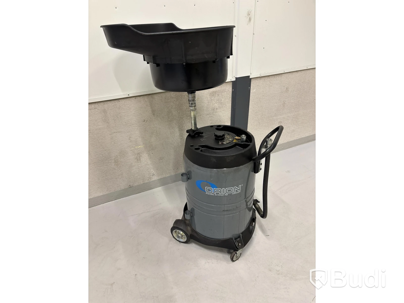 Orion Waste Oil Container