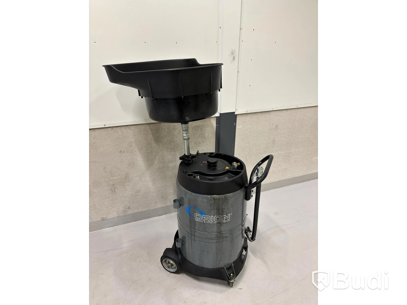 Orion Waste Oil Container