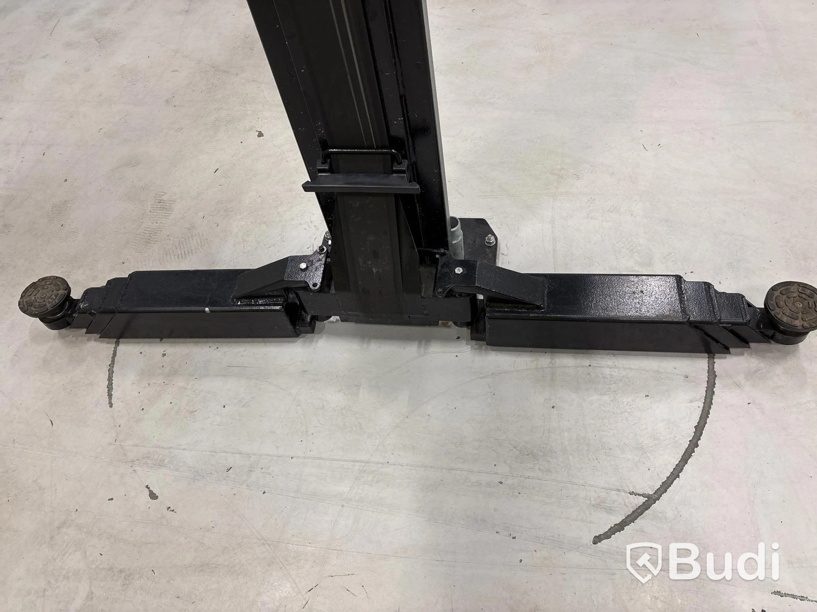 Vehicle lift ProMeister Z-line 245