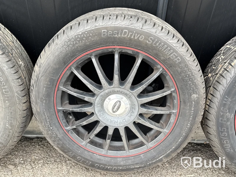 Kompletta sommarhjul Volkswagen Caddy (205/55R16)
