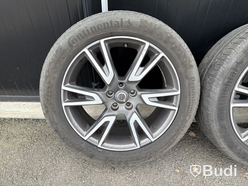 Kompletta sommarhjul Volvo V90 Cross Country (235/59R19)