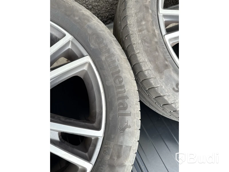 Kompletta sommarhjul Volvo V90 Cross Country (235/59R19)
