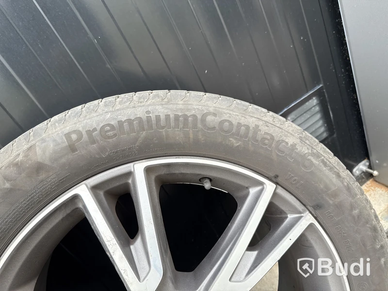 Kompletta sommarhjul Volvo V90 Cross Country (235/59R19)
