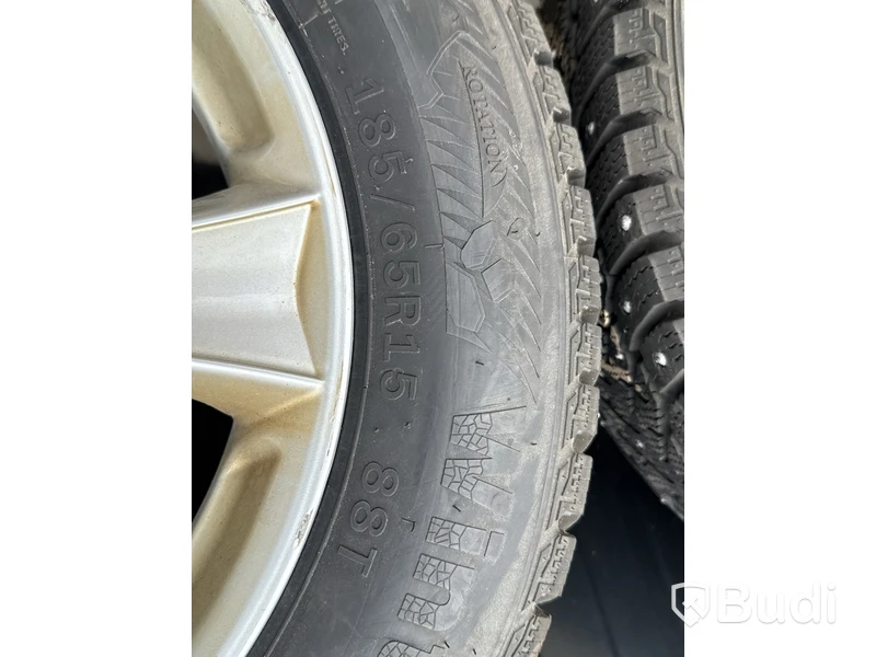 Kompletta vinterhjul Fiat Doblo (185/65R15)