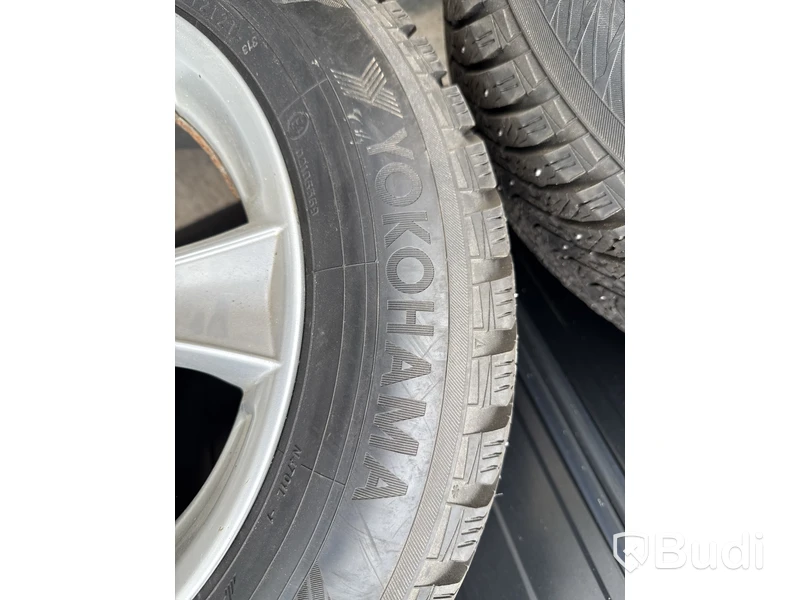 Kompletta vinterhjul Fiat Doblo (185/65R15)