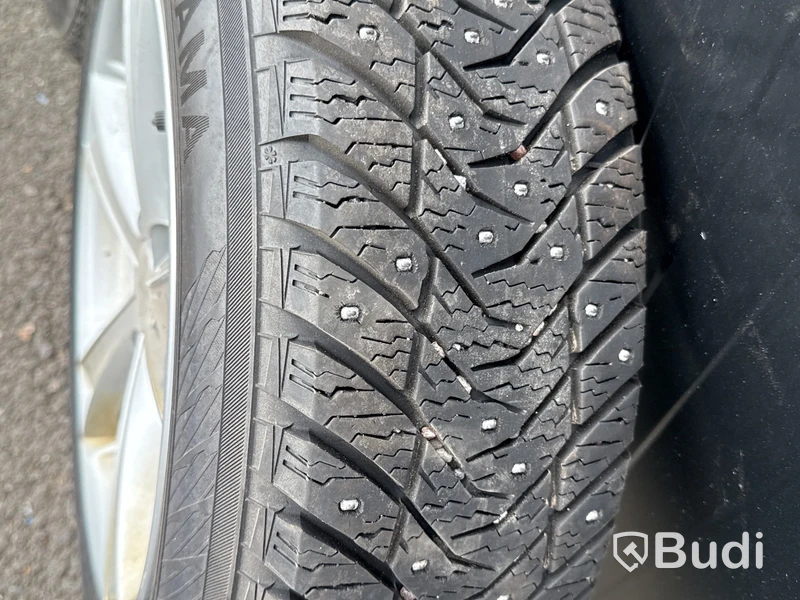 Kompletta vinterhjul Fiat Doblo (185/65R15)
