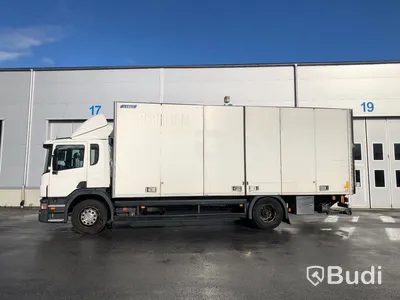 Lastbil Scania P230 19T 4x2 Närkoskåp