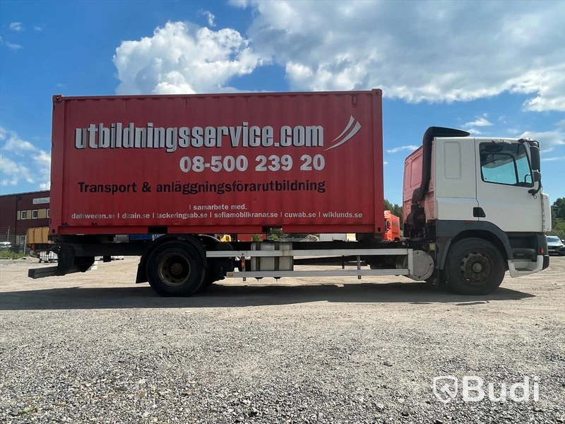 Lastbil DAF CF FA 85.340X | 1999 | Containerfästen