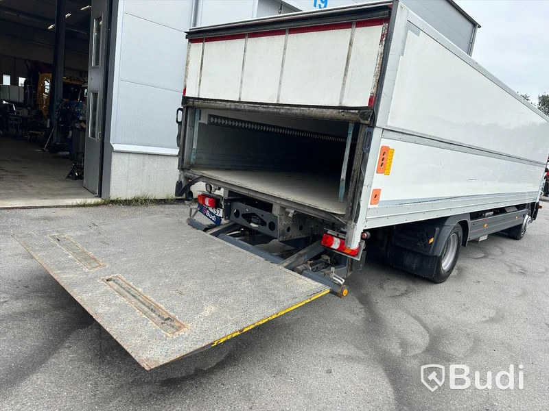 Lastbil Mercedes-Benz Atego | Höj & sänk skåp SKAB | Zepro | 2016