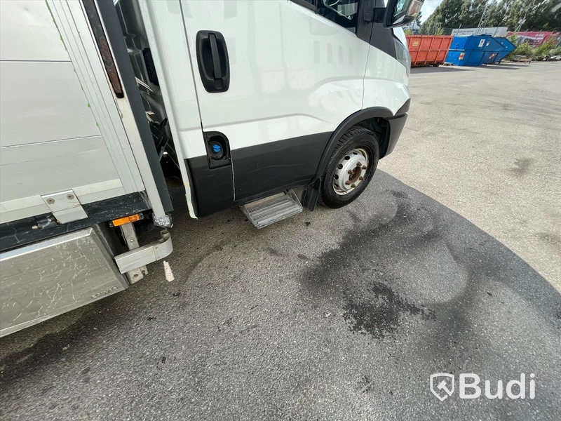 Lastbil Iveco Daily 70-170 Cab 3.0 JTD Hi-Matic | Palfinger | 170hp | 2016