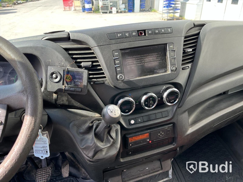 Lastbil Iveco Daily 70-170 Cab 3.0 JTD Hi-Matic | Palfinger | 170hp | 2016
