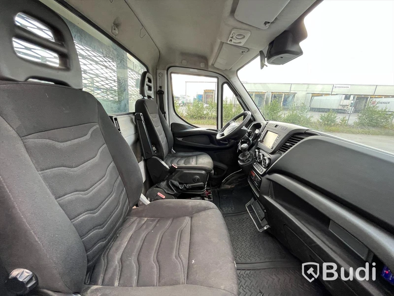 Lastbil Iveco Daily 70-170 Cab 3.0 JTD Hi-Matic | Palfinger | 170hp | 2016