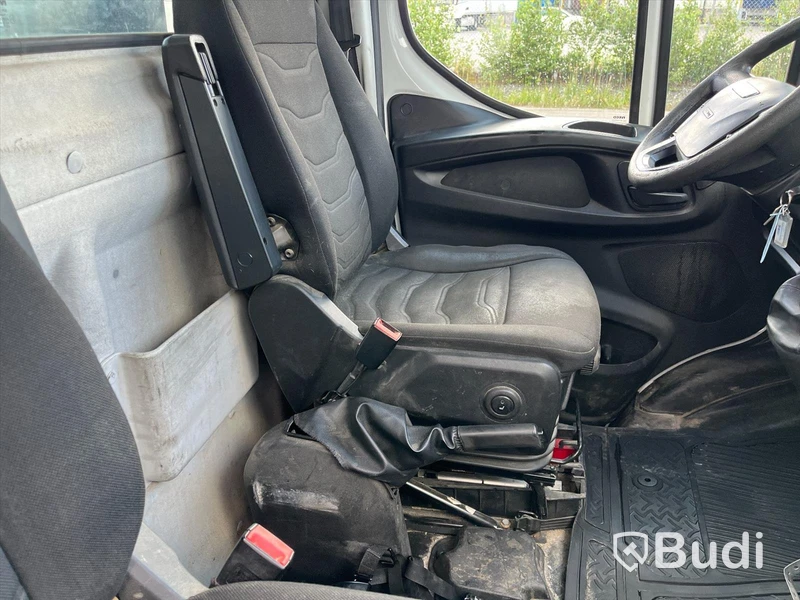 Lastbil Iveco Daily 70-170 Cab 3.0 JTD Hi-Matic | Palfinger | 170hp | 2016