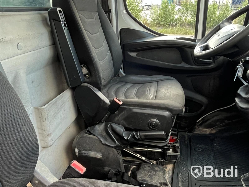 Lastbil Iveco Daily 70-170 Cab 3.0 JTD Hi-Matic | Palfinger | 170hp | 2016