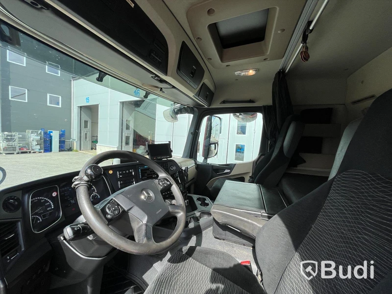 Kranbil Mercedes-Benz Actros 2535 -2015 med Palfinger 34T |  Jibb | Euro6