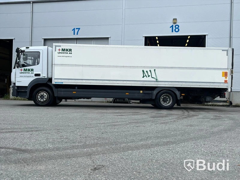 Lastbil Mercedes-Benz Trucks Atego 7.7 PowerShift 3 | 238hk | 2016 | Höj & skänkskåp