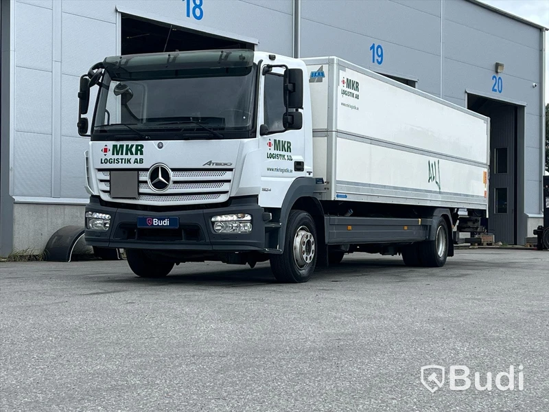 Lastbil Mercedes-Benz Trucks Atego 7.7 PowerShift 3 | 238hk | 2016 | Höj & skänkskåp
