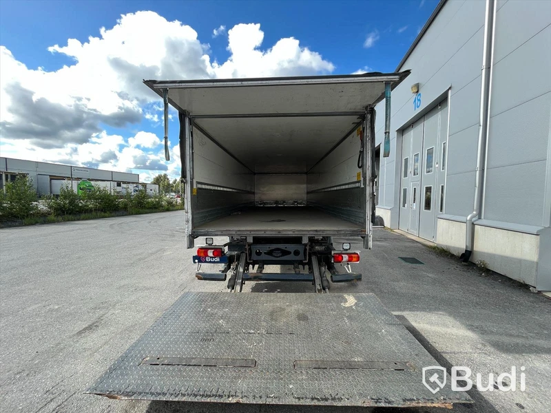 Lastbil Mercedes-Benz Trucks Atego 5.1 PowerShift 3 | 231hp | 2014 | Höj & skänkskåp