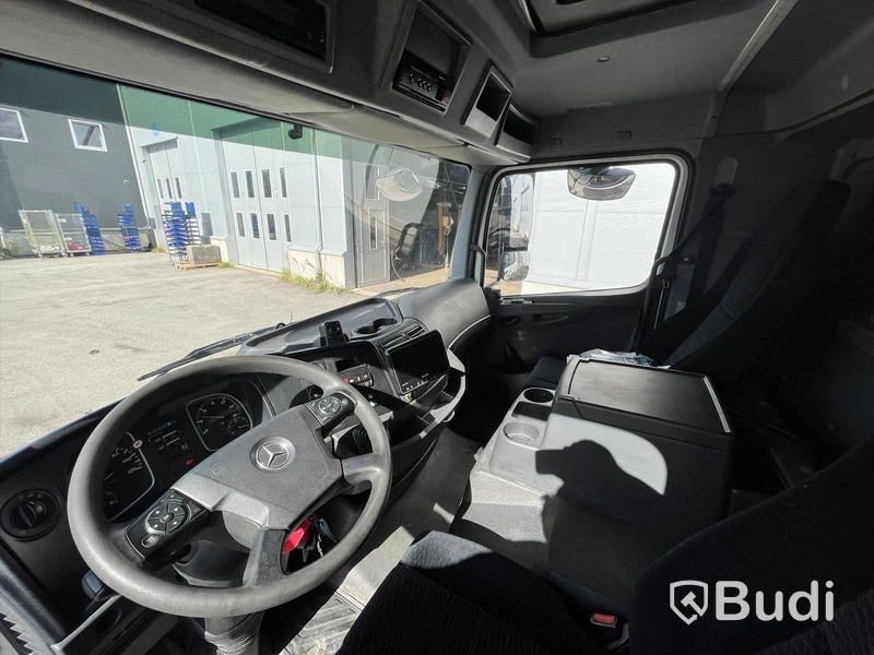 Lastbil Mercedes-Benz Trucks Atego 5.1 PowerShift 3 | 231hp | 2014 | Höj & skänkskåp