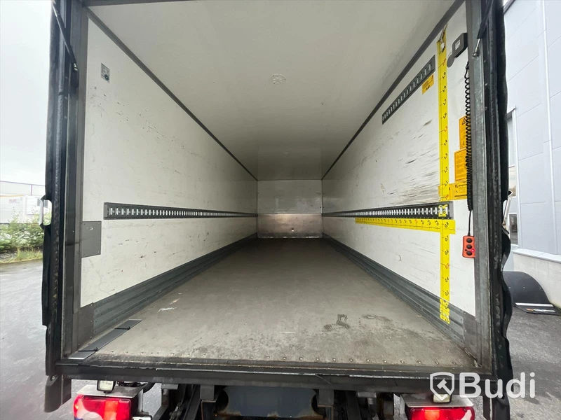 Lastbil Scania P250 4x2 9.3 | Automat | 250hk | 2015 - EXPORT