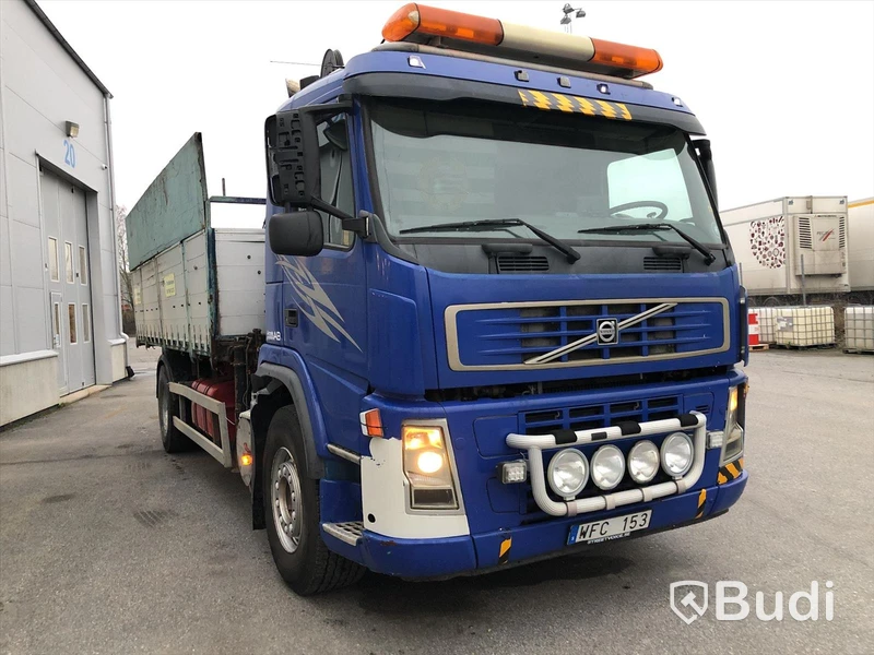 Lastbil Volvo FM9 4x2 Kran/Flak Hiab