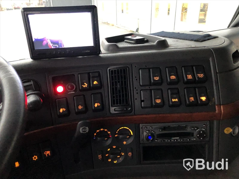 Lastbil Volvo FM9 4x2 Kran/Flak Hiab